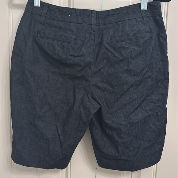 Loft shorts - size 4 - Picture 5 of 5